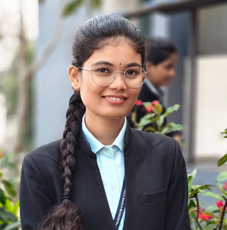 Reshma — portrait